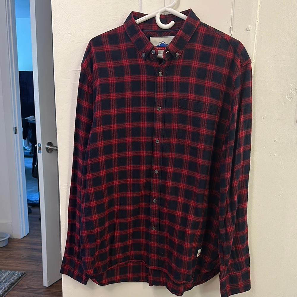 Penfield Red and Black Casual Button Down Shirt